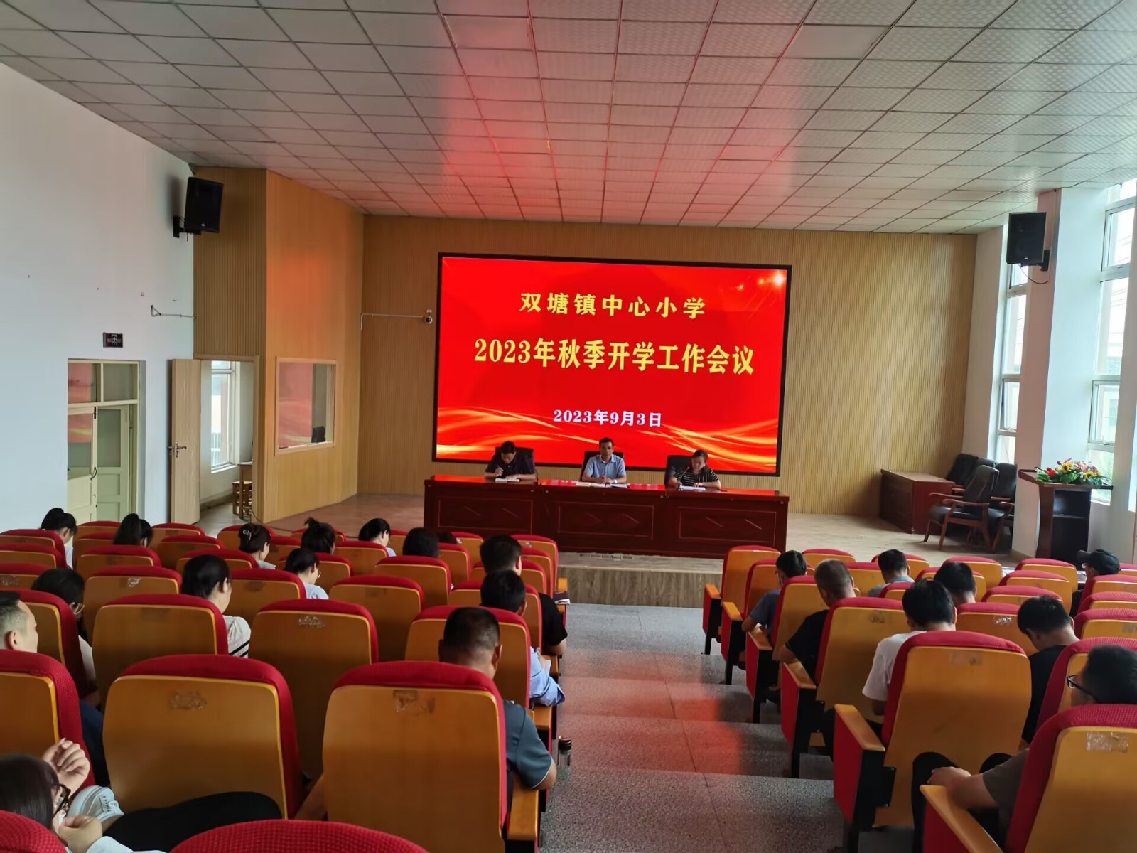 1 (1).jpg 1 (1).jpg