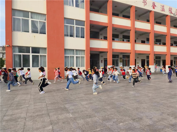 23c1a20876cb1419f3b81948e06f73a_副本.jpg
