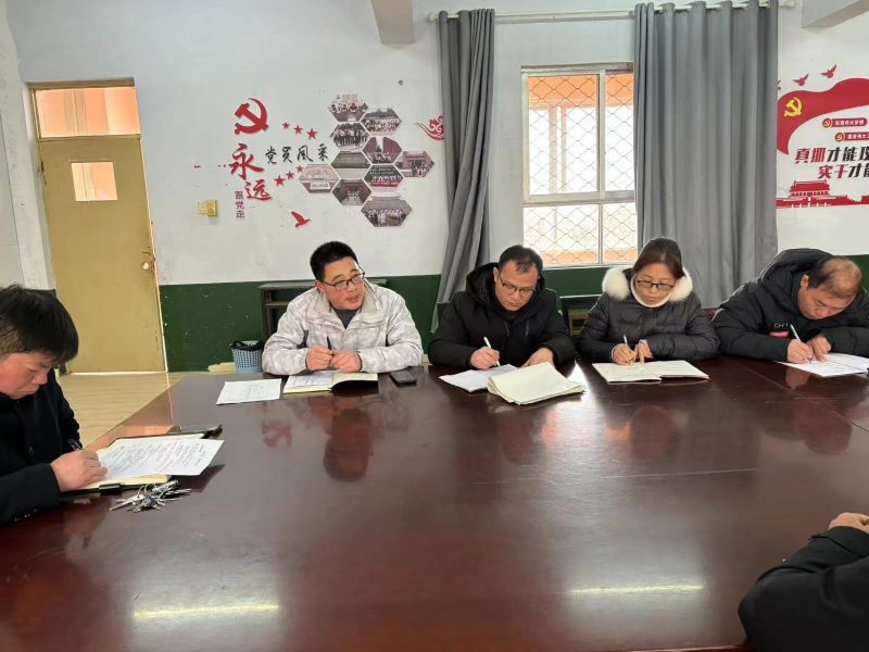 备课组长.jpg