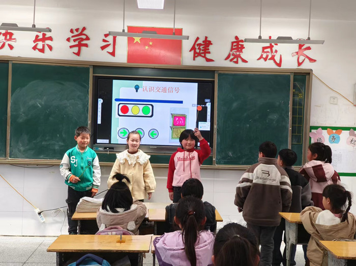 2ce8e763816a0c6852ee4dba2eee66d_副本.jpg