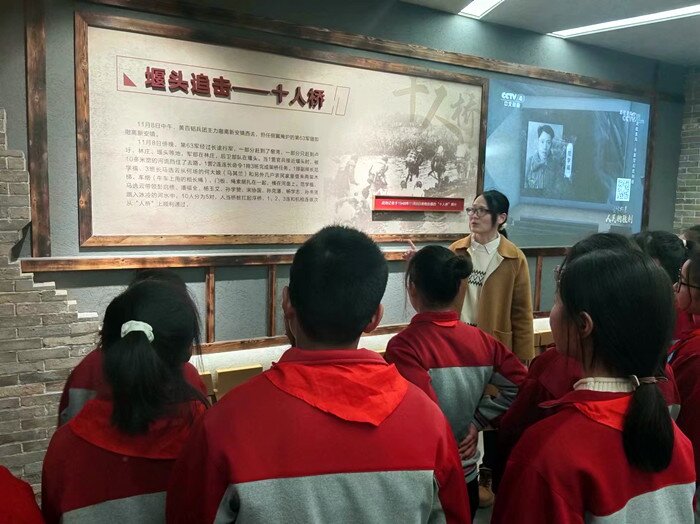 王洁.jpg