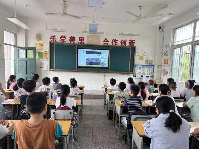 阅兵式2.jpg