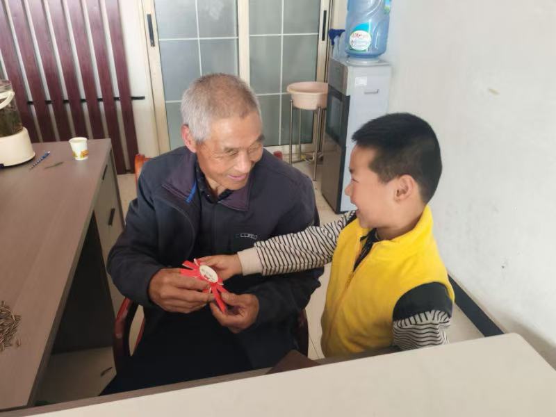 微信图片_20260430125438_1327_90.jpg