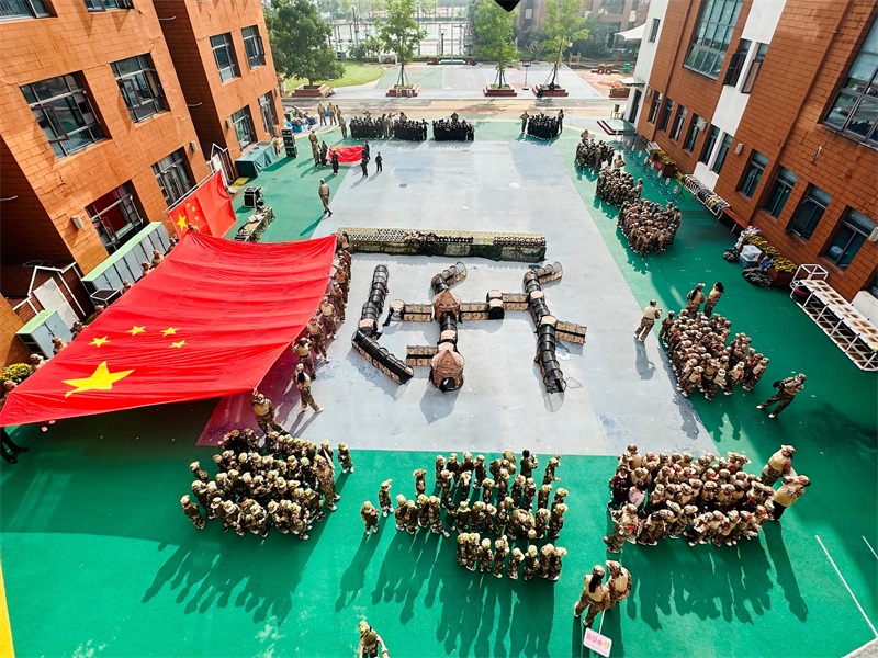 运动筑梦 强国有我——新沂市机关幼儿园高新区分部开展国庆主题活动