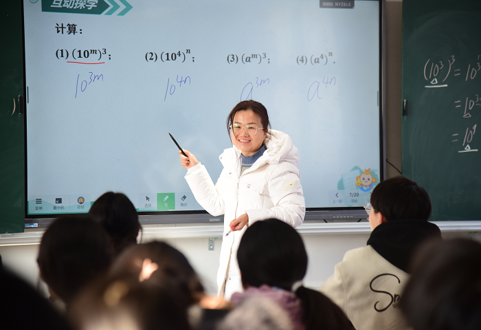 聚焦“三新四行动”　共探教学新路径