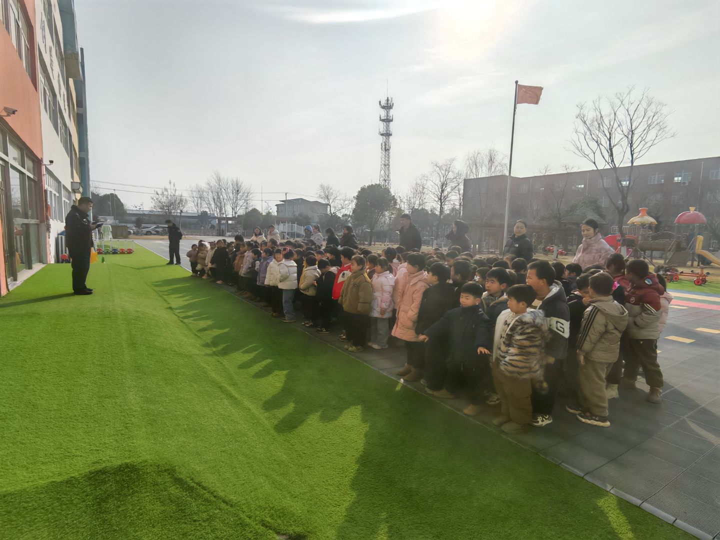 普法润童心 安全伴成长——时集镇中心幼儿园开展法制安全教育专题报告会