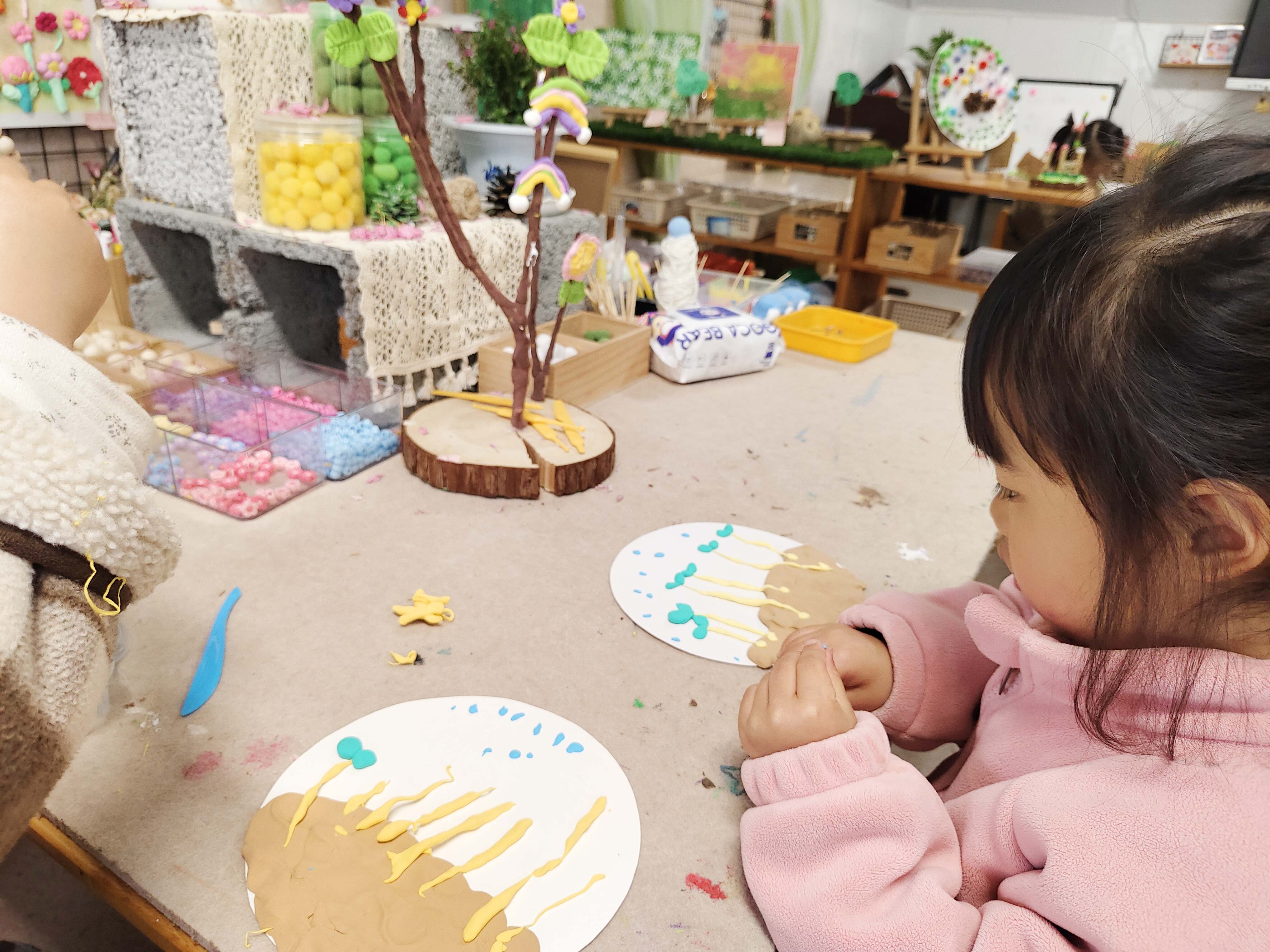 谷雨润童心 巧手育新芽——合沟镇中心幼儿园开展谷雨节气主题活动
