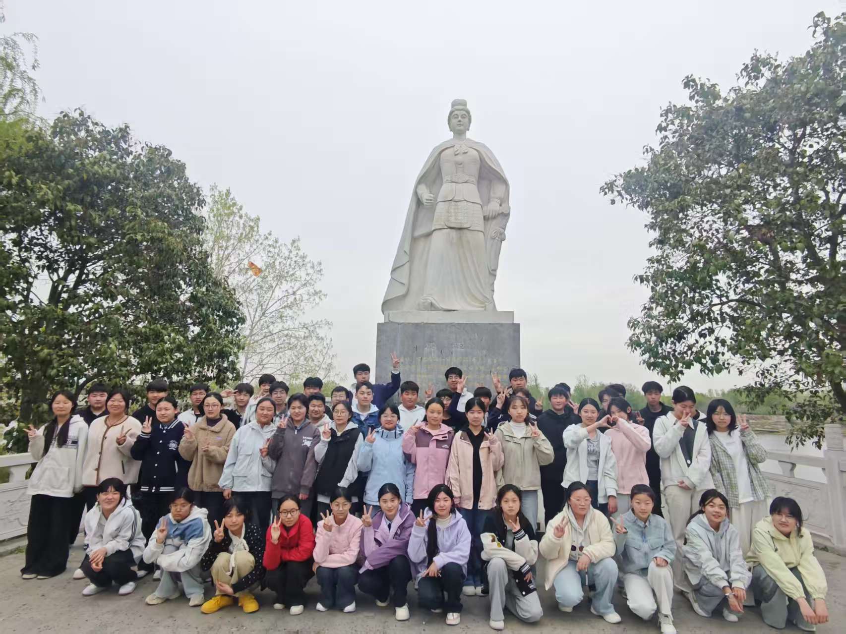 邵店中学“徒步课堂”正式启动 用脚步丈量乡土，以行走赋能成长