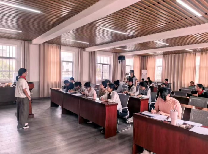 童心传薪火 桥韵润初心 ——堰头小学“十人桥红色故事我来讲”演讲比赛圆满落幕
