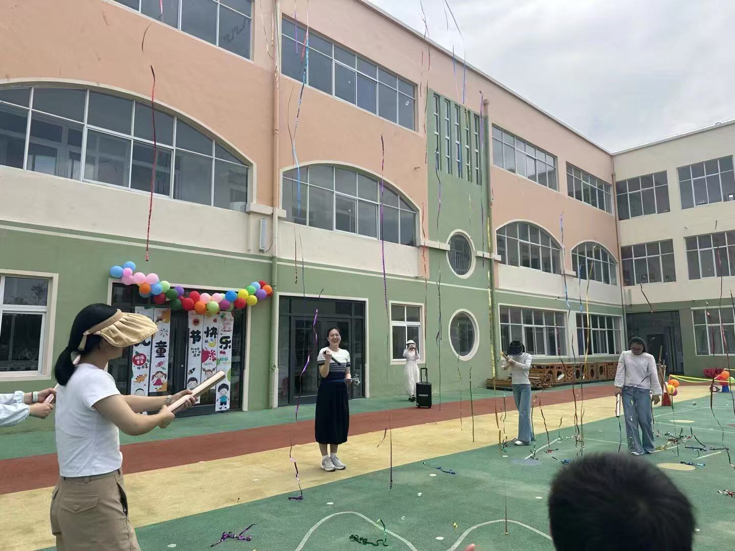 童趣狂欢·美味同享|马陵山镇中心幼儿园六一欢乐派对