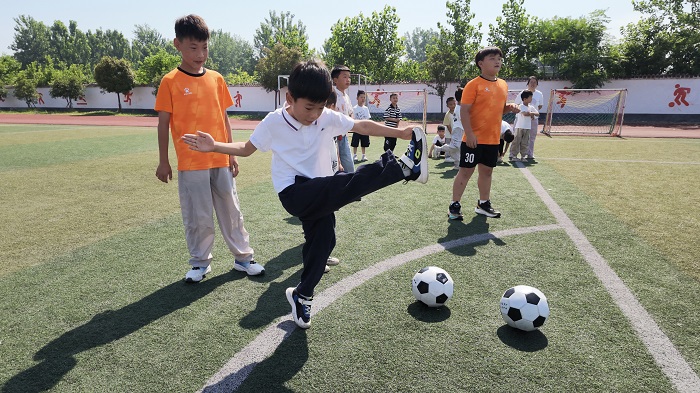 走进小学，筑梦成长——窑湾镇中心幼儿园开展幼小衔接活动